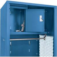 Casier pour &eacute;quipement, Acier, 24" la x 18" p x 72" h, Bleu fonc&eacute; Quali-T-Solutions
