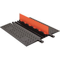 Protecteur de c&acirc;ble ADA/DDA &agrave; profil bas Guard Dog, 3 canaux, 36" lo x 30,3" la x 1,25" h Quali-T-Solutions