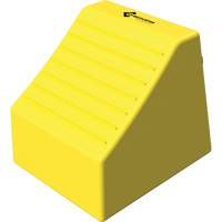 Cale de roue ultra-robuste pour l'exploitation mini&egrave;re Checkers Safety sans support, PEHD, Jaune, 14-1/2" la x 17-1/2" p x 16" h Quali-T-Solutions