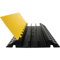 Protecteur de c&acirc;ble droit robuste Powerhouse, 3 canaux, 36" lo x 19,75" la x 3" h Quali-T-Solutions