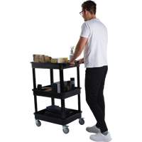 Chariot utilitaire avec tablette &agrave; bordure profonde, 3 tiers, 19" x 39-1/2" x 28-1/4", Capacit&eacute; 330 lb Quali-T-Solutions