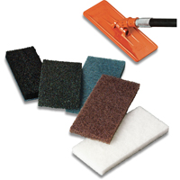 Tampon de r&eacute;curage et de d&eacute;capage Scrub n Strip Doodlebug, 10" lo x 4-6/10" la Quali-T-Solutions