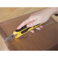 Couteau de s&eacute;curit&eacute; &agrave; cinq positions, 18 mm, Argent, Prise en Caoutchouc Quali-T-Solutions