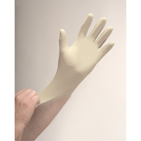 Gants d'examen de premi&egrave;re qualit&eacute; pour peau sensible, Moyen, Latex, 4 mils, Poudr&eacute;s, Naturel Quali-T-Solutions