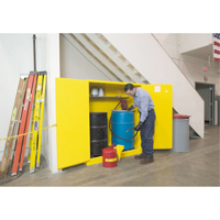 Armoires Sure-Grip EX pour entreposage de barils &agrave; la verticale, Capacit&eacute; de 110 gal. US, 2 barils, Jaune Quali-T-Solutions