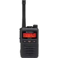 Radio portative de s&eacute;rie EVX-S24, Bande UHF, 256 canaux, Port&eacute;e 200 000 pi² Quali-T-Solutions