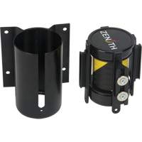 Barri&egrave;re &agrave; fixation murale avec ruban magn&eacute;tique, Acier, Fixation par vis, 7', Ruban Noir et jaune Quali-T-Solutions