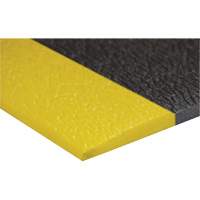 Tapis antifatigue Airsoft, Rugueux, 3' x 5' x 3/8", Noir/Jaune, &eacute;ponge en PVC Quali-T-Solutions