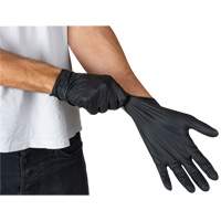 Emballages de gants jetables pour machine distributrice, T-Grand, Nitrile, 5 mils, Sans poudre, Noir, Classe 2 Quali-T-Solutions