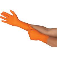 Gants jetables TOUCHNTUFF 93-800, 6,5/7, Latex/N&eacute;opr&egrave;ne/Nitrile, 23,6-mils, Sans poudre, Orange Quali-T-Solutions