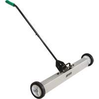Balayeuse magn&eacute;tique &agrave; pousser, 36" la Quali-T-Solutions