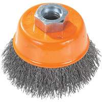 Brosse coupe avec soies m&eacute;talliques ondul&eacute;es et anneau Quali-T-Solutions